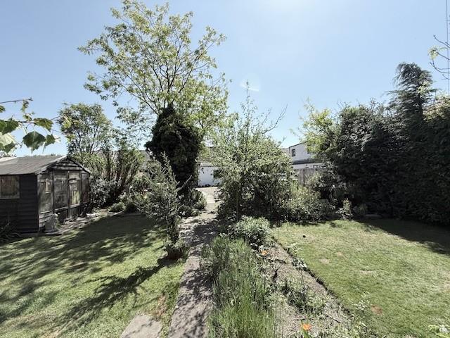 24R25.jpg