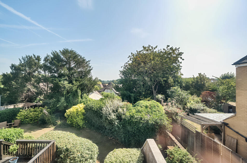 1333152-14-689b1e...