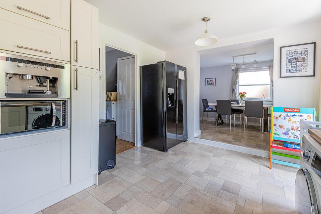 Skibereen Close 19-15.jpg