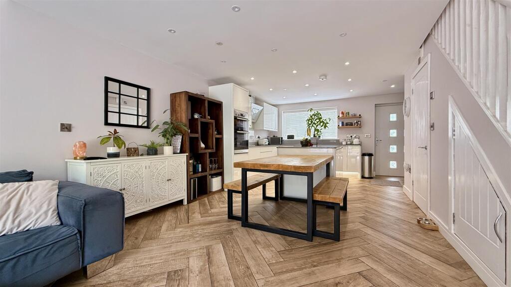 lounge/kitchen/diner