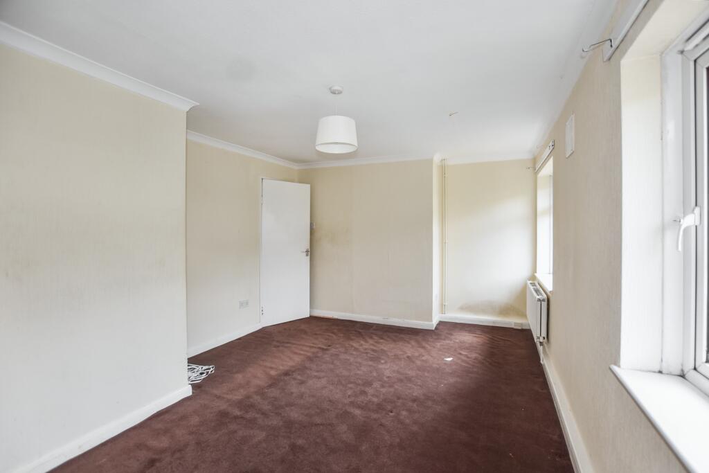 27 Marden Crescent, Bexley, Kent, DA5 1PW