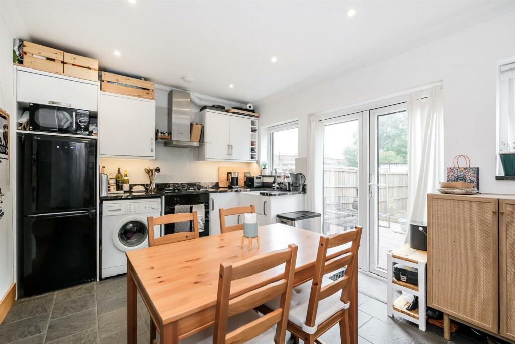 55 Marmion Avenue-12_web.jpg