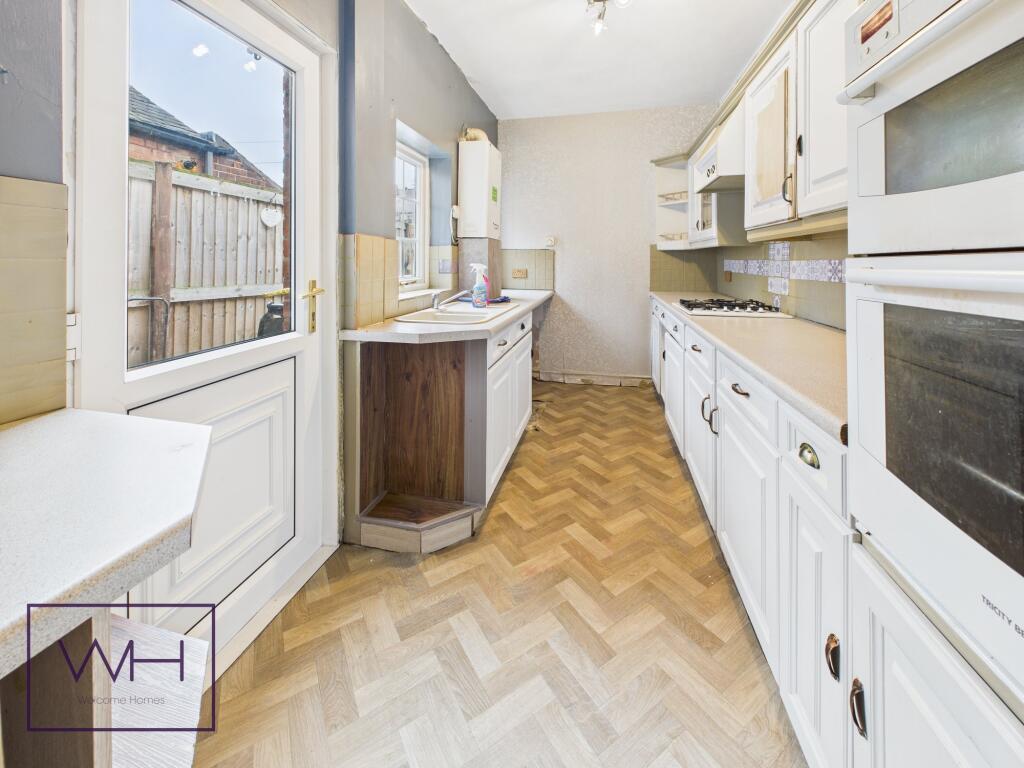 CAM03785G0-PR0312-ST