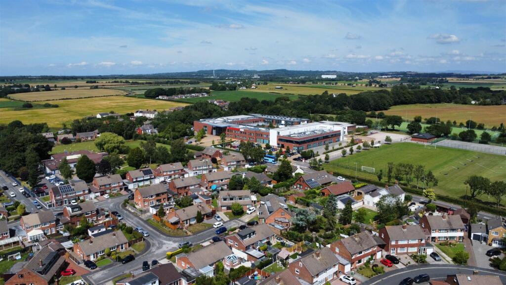 Duxbury Close Aeriel