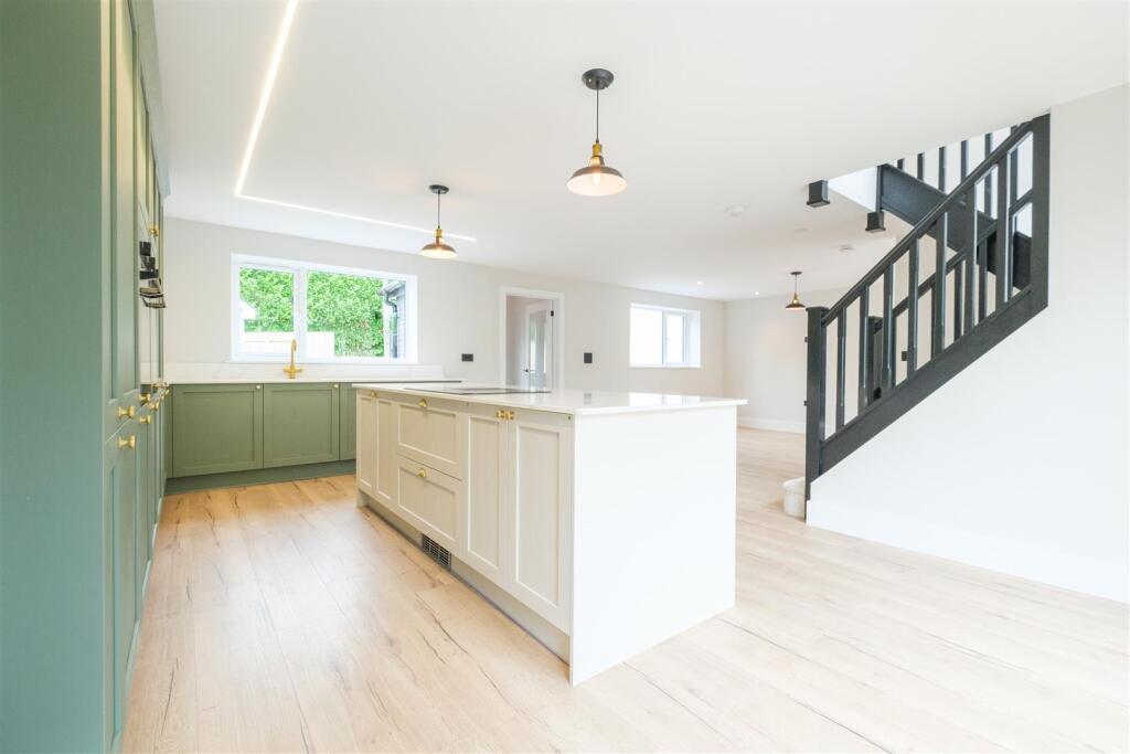Parry Liskeard New build-6.jpg