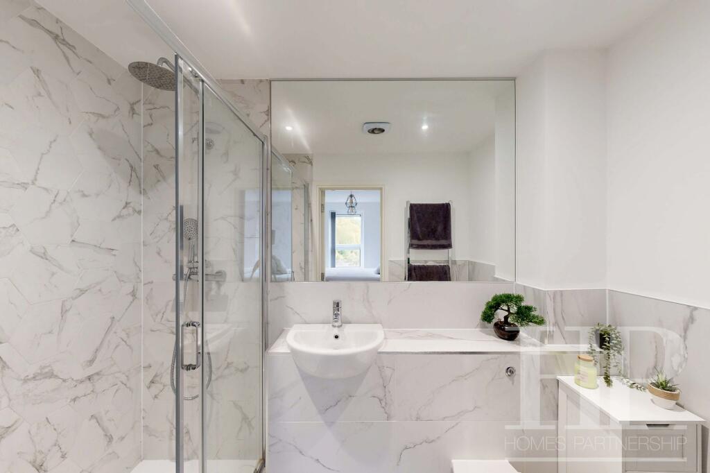 En-suite shower room