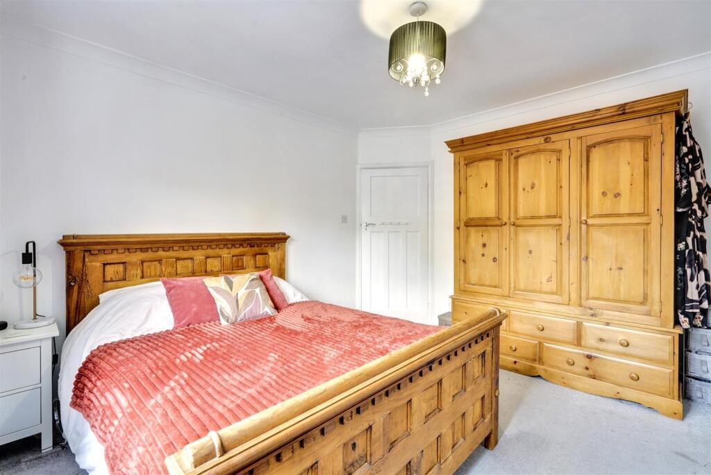 Bedroom 2_3.jpeg
