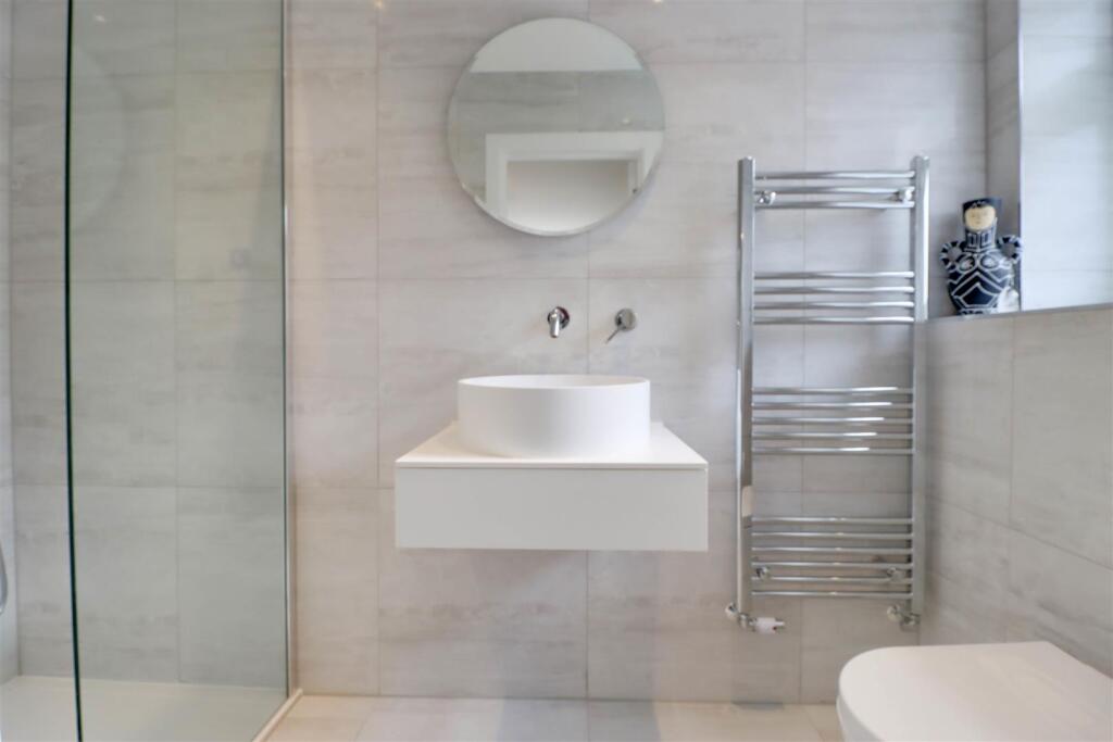 SUGDEN AVENUE NEW-12.jpg