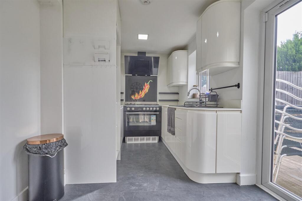 Dining/Kitchen Room to Rear