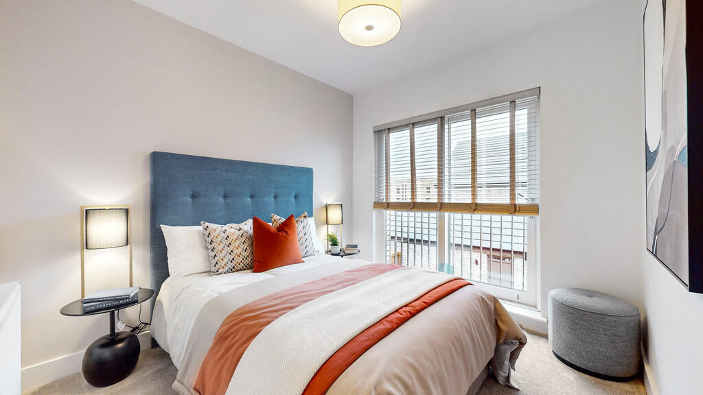 92-print-The Gate...