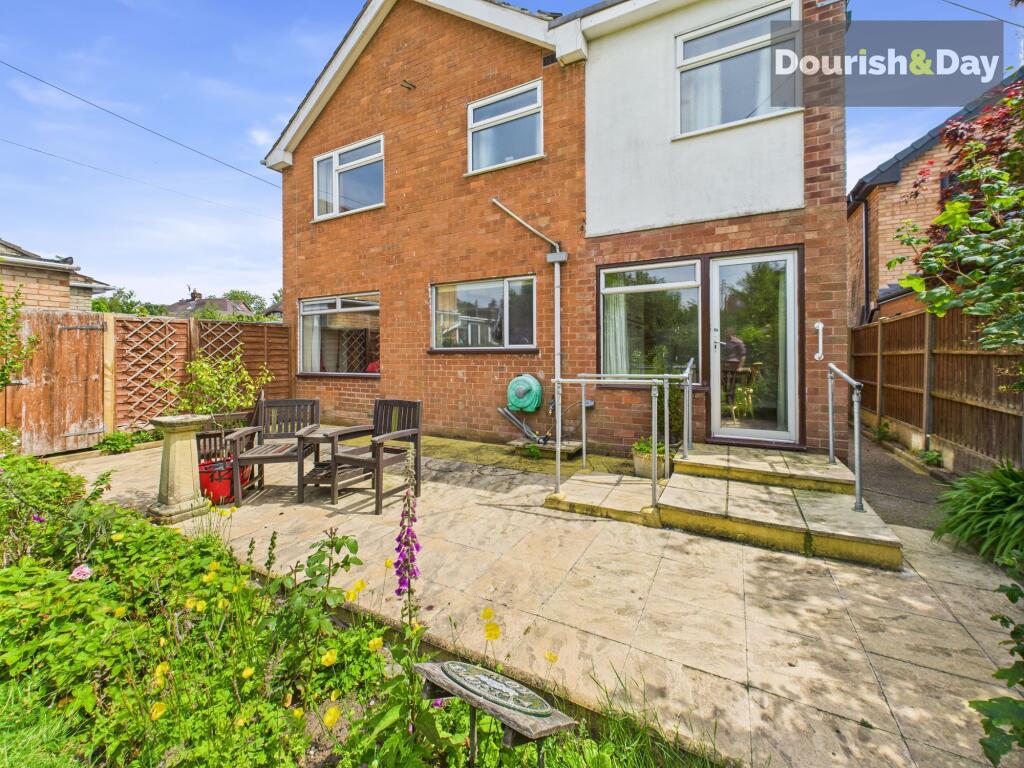 Rear Garden Patio