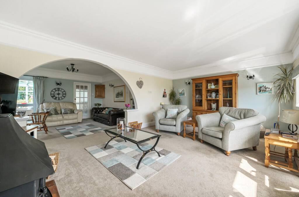 1316625-5-685e698...