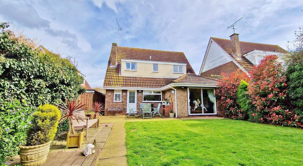 Outside - Rear