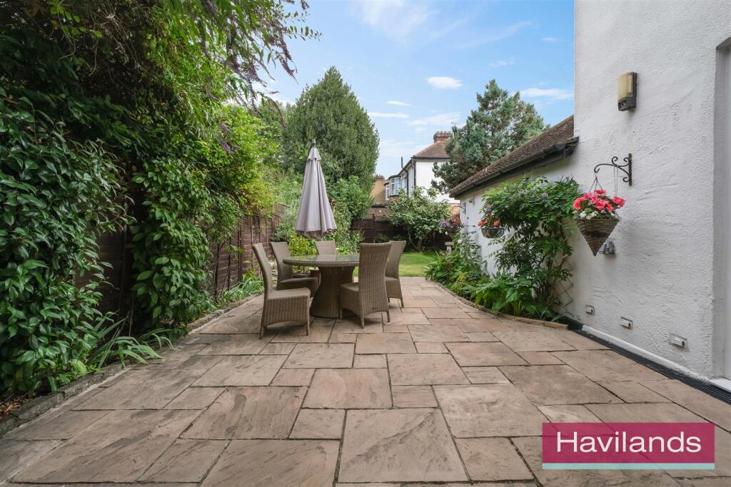 Elm Park Road-10.jpg