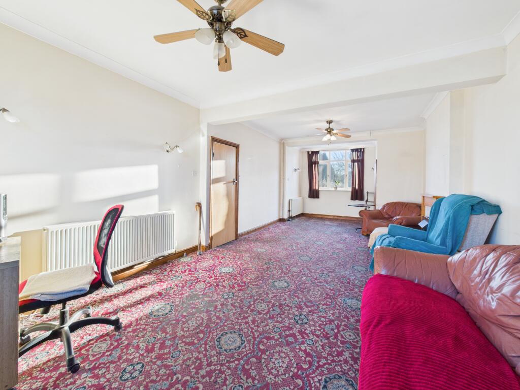 Living/Dining Room
