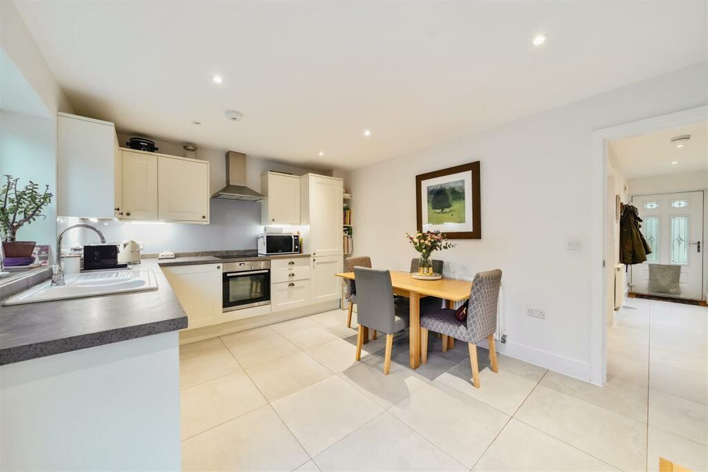Kitchen/Dining Room