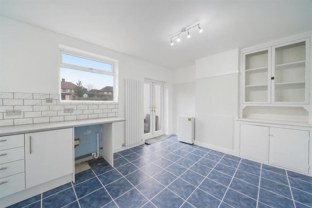 33 Chalfont Avenue - YHPtxNCtJteu1pUfphB5.jpg