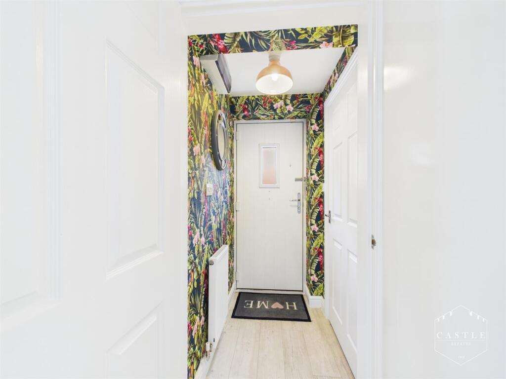 ENTRANCE VESTIBULE