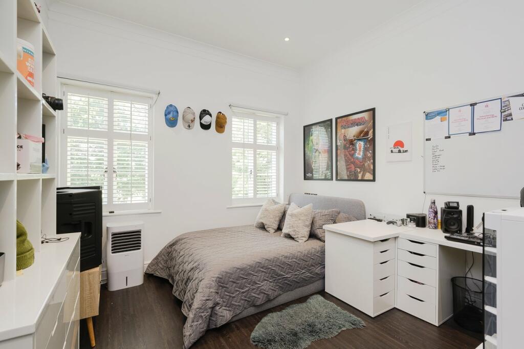 Bedroom 5