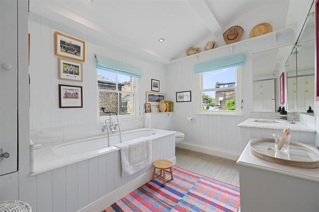 Milson Road - Bathroom3 (1).JPG