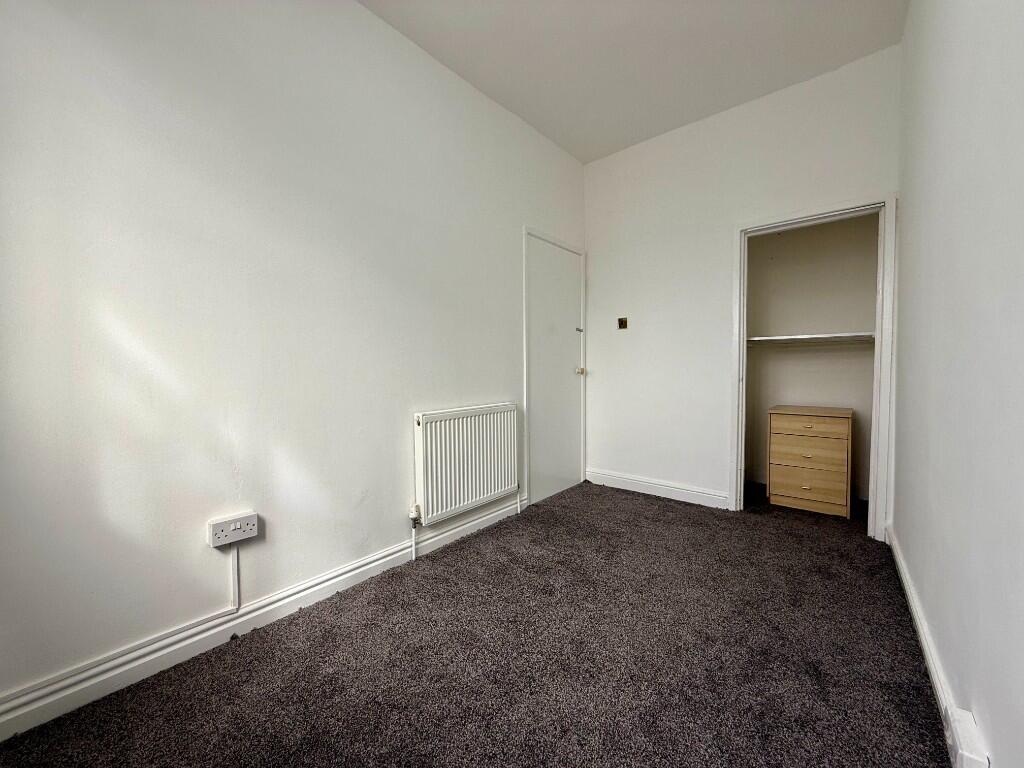 Rear bedroom