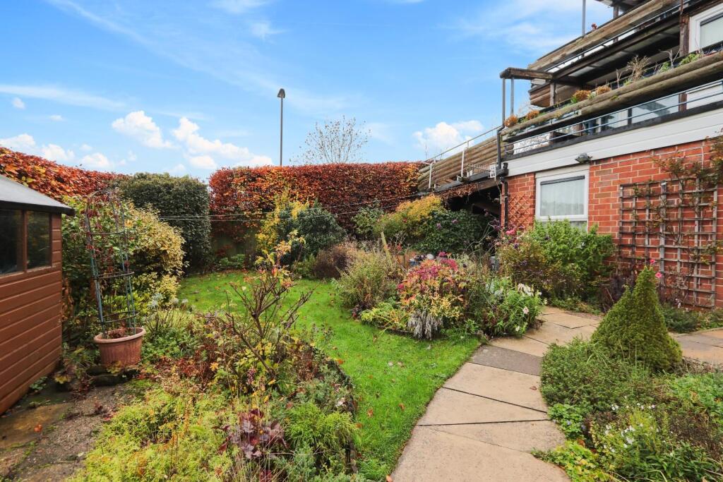 GARDEN