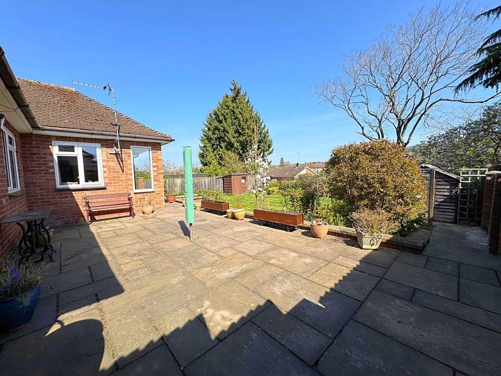 Rear garden patio...