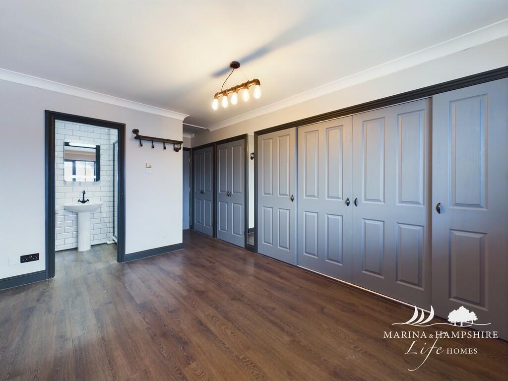 CAM03691G0-PR0018...