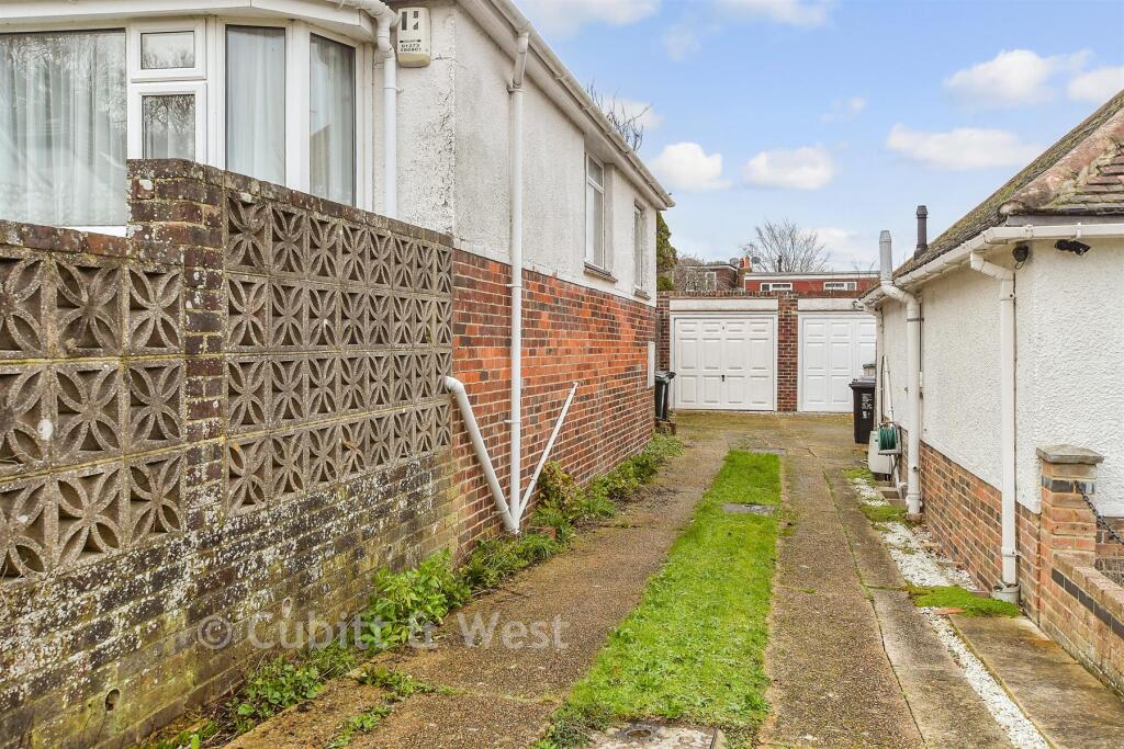 Driveway/Parking