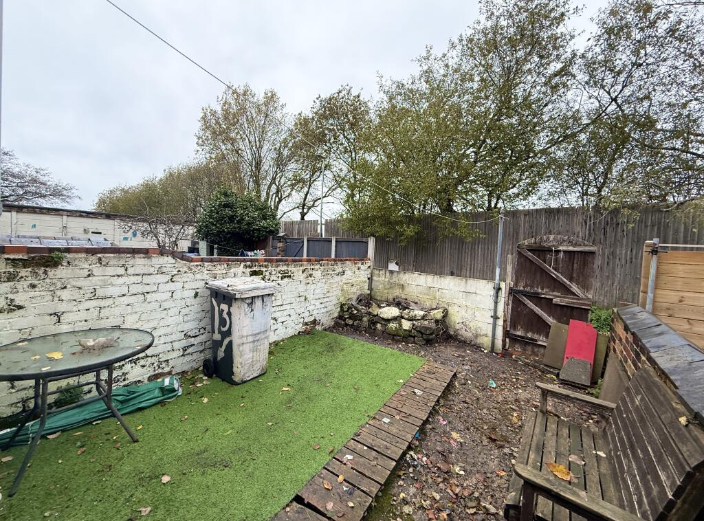 IMG 2256 T202512021305.jpg