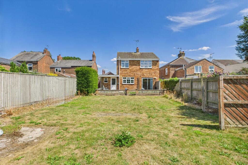 EweMove Spalding - Garden