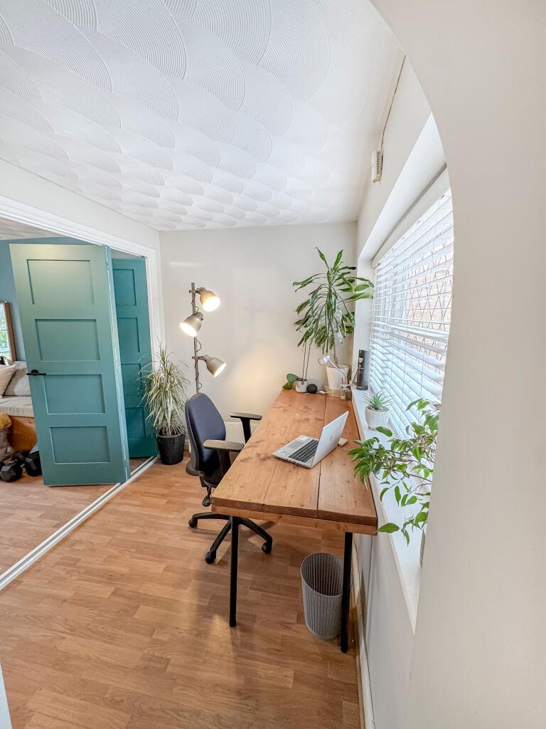 Reception/Office/Snug