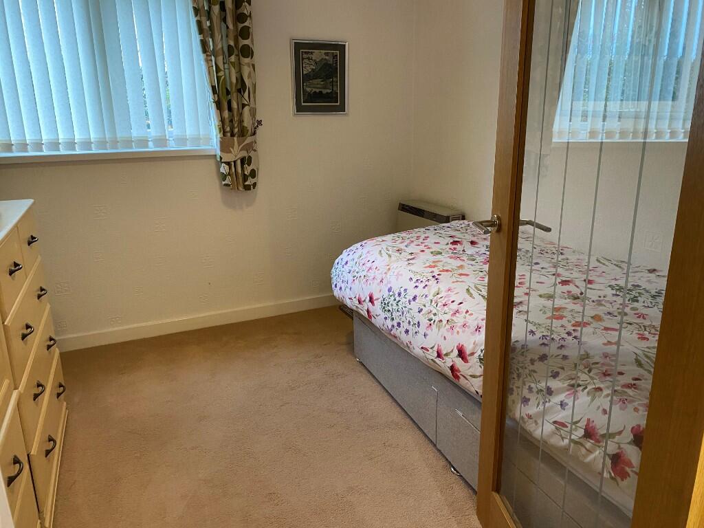 Bedroom Two / Dining