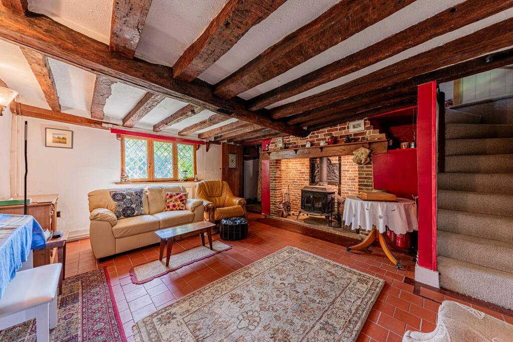 Living Room (3)