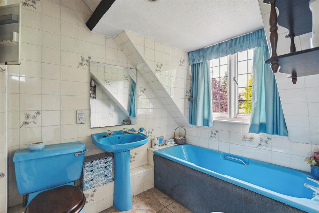 Claredon Cottage_26.jpg