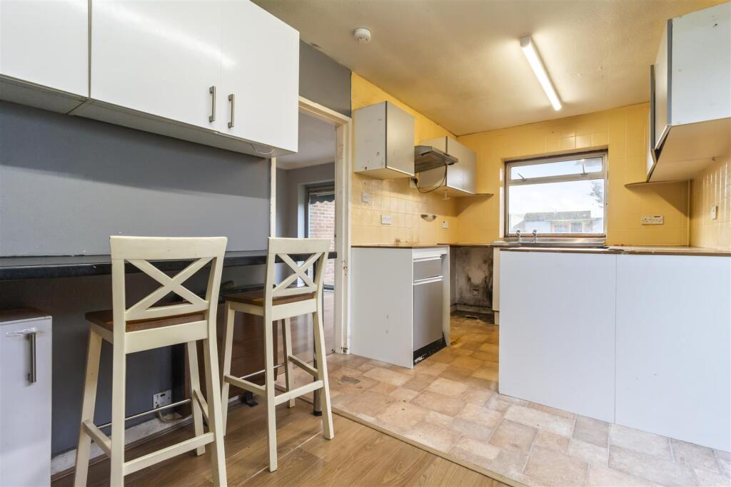 7 Tamar Close-014.JPG