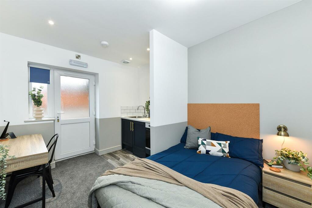 21crownst-61.jpg