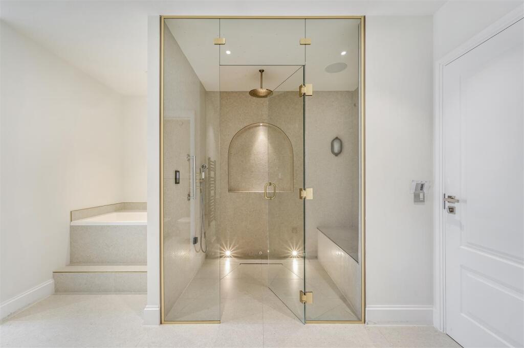 LINCOLN AVENUE, 3A-44.jpg