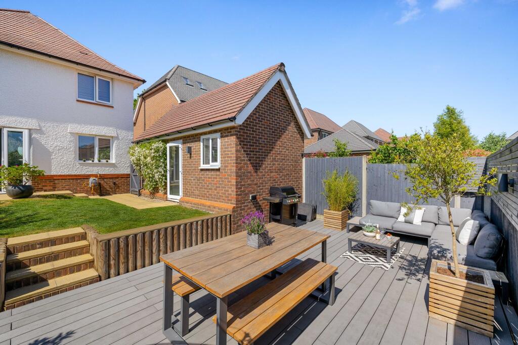 Patio &amp; garden