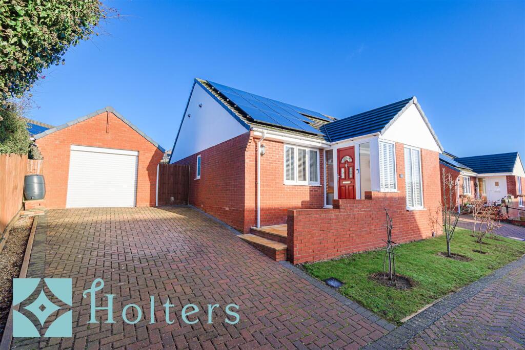 10 Highnam Crescent, Clee Hill-19.jpg
