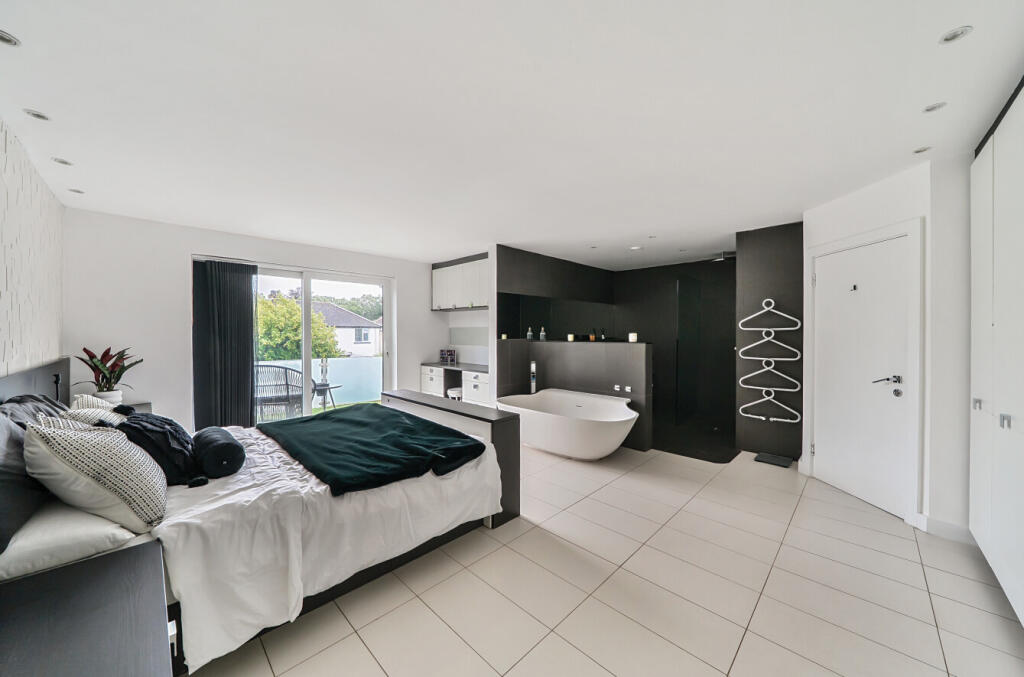 1326956-18-687639...