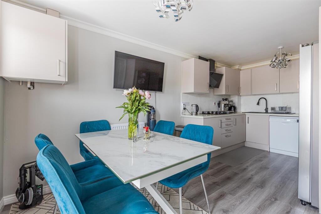 Brynheulog 205-16.jpg