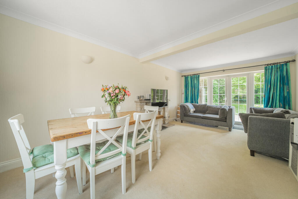 17-6823326de98a7-...