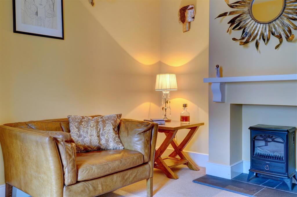 7 The Tontine (28).jpg