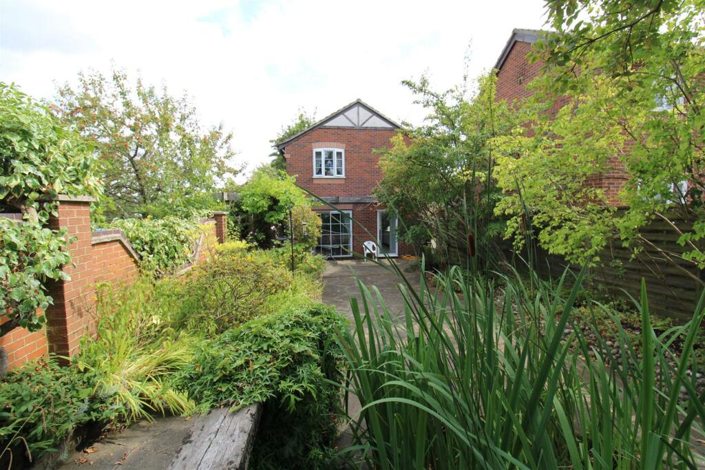Exterior - gardens