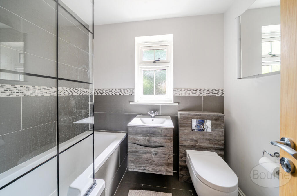 21bfe979-2e69-45b...