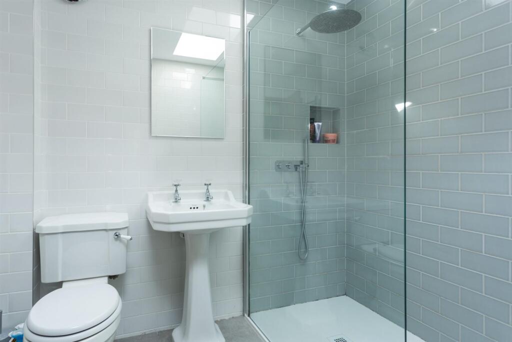 Principal Bedroom Suite