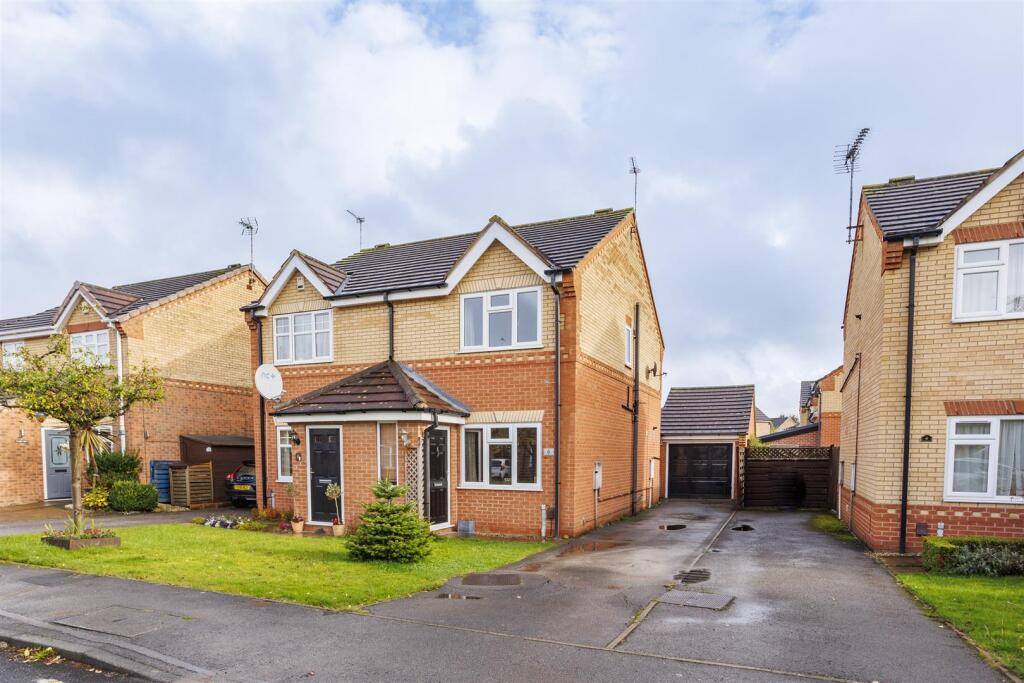6_Morehall_Close_5.jpg