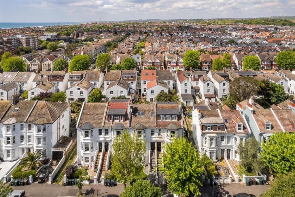 26 Westbourne Gardens-27-24.jpg