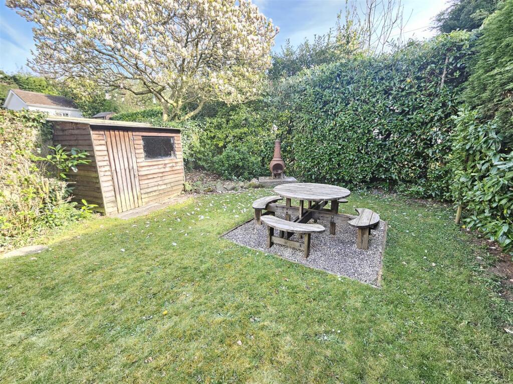 Bbq area and store.jpg